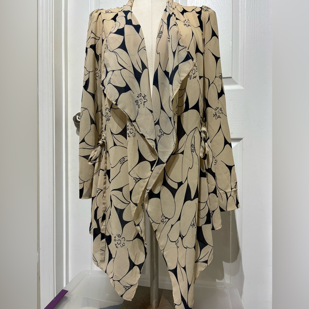 Club Monaco Floral Wrap Blouse with Tie Waist - Picture 2 of 10